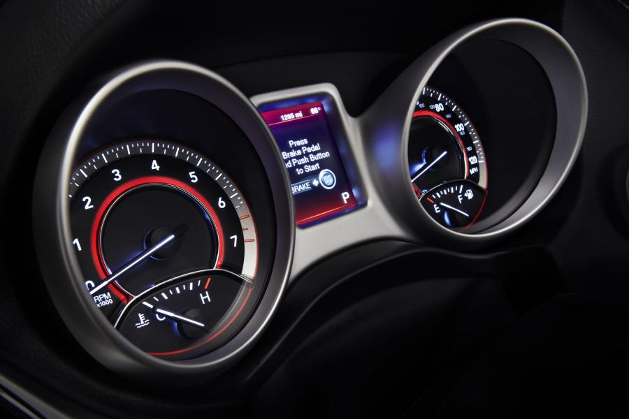  Dodge Journey 2011 года  (фото 33 из 69)